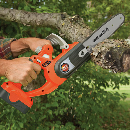 Electric cordless chainsaw