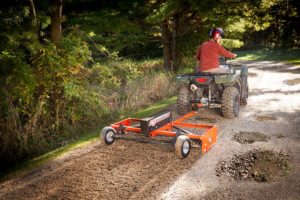 DR NEW Power Grader 60" PRO Model with Powered Remote in action