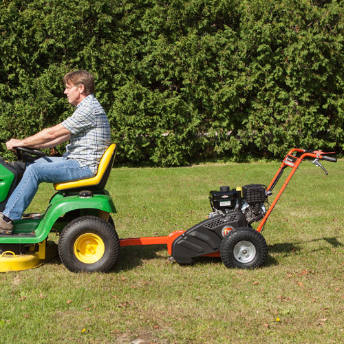 Utilizing the Towing Capability of your Riding Mower